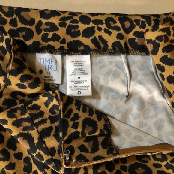 Beautiful Women's Leopard Print High Rise Skinny Stretch Side Zipper Pants NWOT - Picture 10 of 14